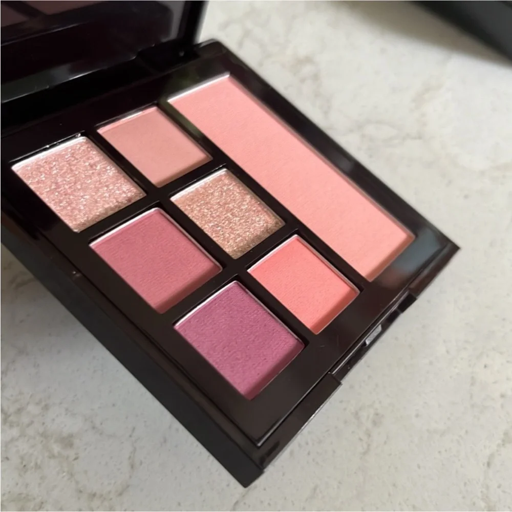 Whats Up Beauty nwt whats